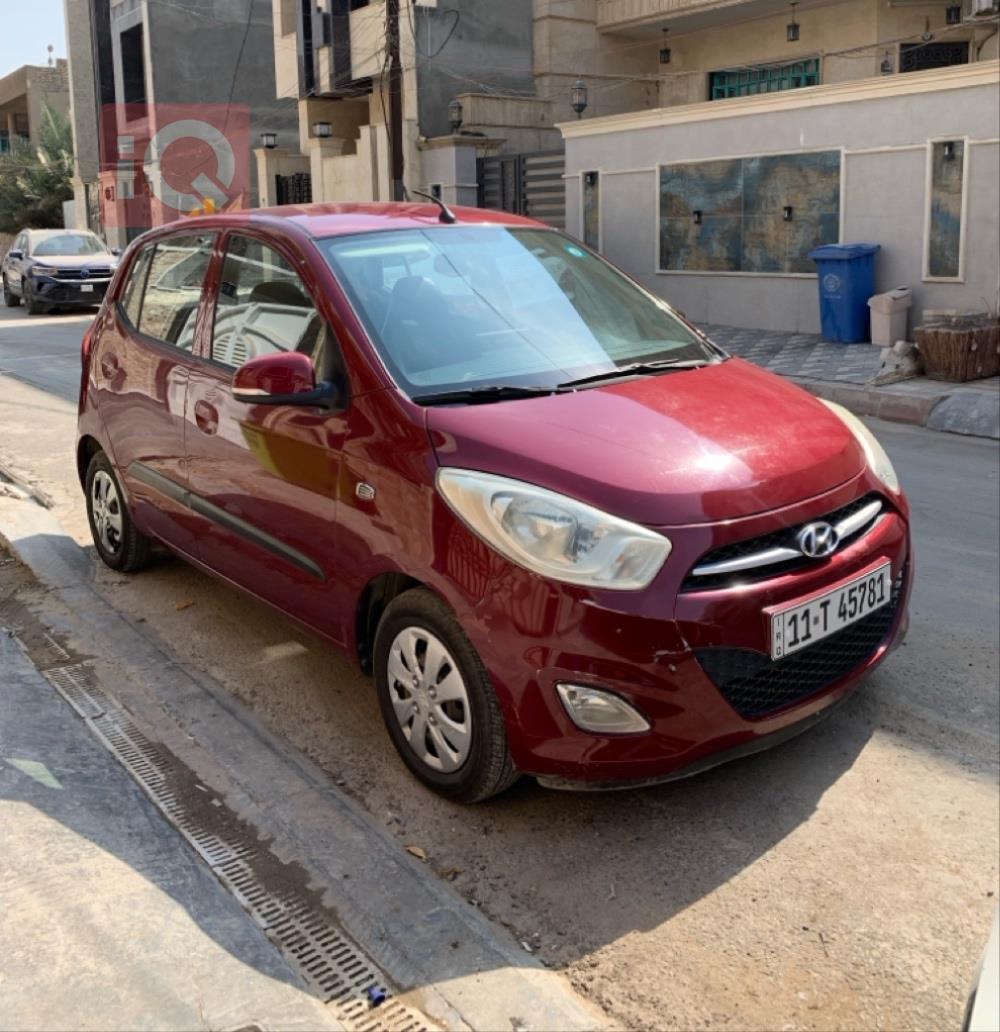 هیوندای i10